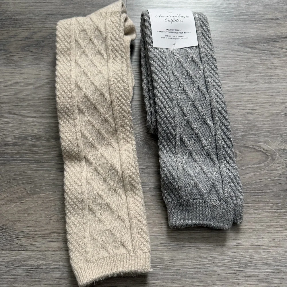 American Eagle Outfitters Cream & Gray Knit Boot Socks